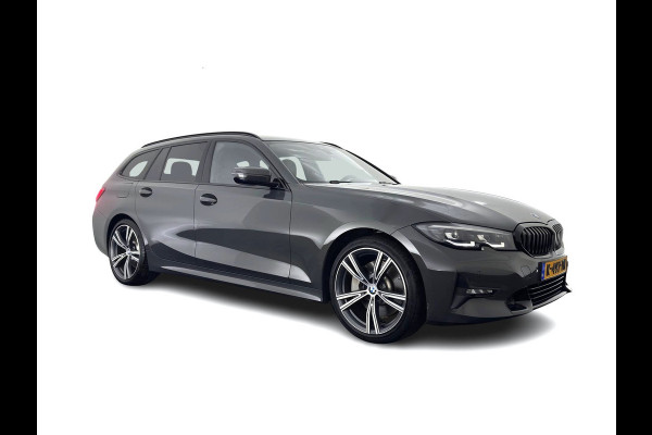 BMW 3 Serie Touring 330e High Executive (Plug-in) {SoH-91%} (INCL.BTW) Aut. *LEATHER | FULL-LED | HEATED-SPORTSEATS | HIFI-SOUND | NAVI-FULLMAP | DAB+ | DIGI-COCKPIT | PRIVACY-GLASS | AMBIENT-LIGHT | ECC | PDC | CRUISE | 19-ALU*