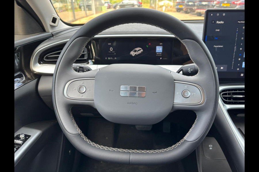 GEELY E2 Ultra 47 kWh 115 PK | Pre-order nu ! | 345 Km actieradius | Verwarmbare Voorstoelen & Stuurwiel | 540° Panoramische Camera | Elektrisch bedienbare achterklep | Draadloze Oplader Voor Smartphone