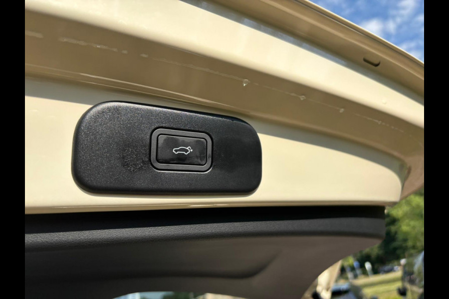 GEELY E2 Ultra 47 kWh 115 PK | Pre-order nu ! | 345 Km actieradius | Verwarmbare Voorstoelen & Stuurwiel | 540° Panoramische Camera | Elektrisch bedienbare achterklep | Draadloze Oplader Voor Smartphone