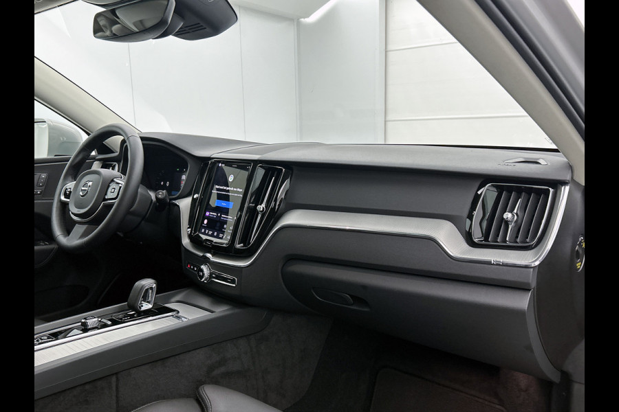 Volvo XC60 2.0 T6 Plug-in LongRange / AWD Plus Bright / Trekhaak / Panoramadak / Pdc+Camera / NL.Auto / Stoel-Stuurverwarming / Apk 02-2028
