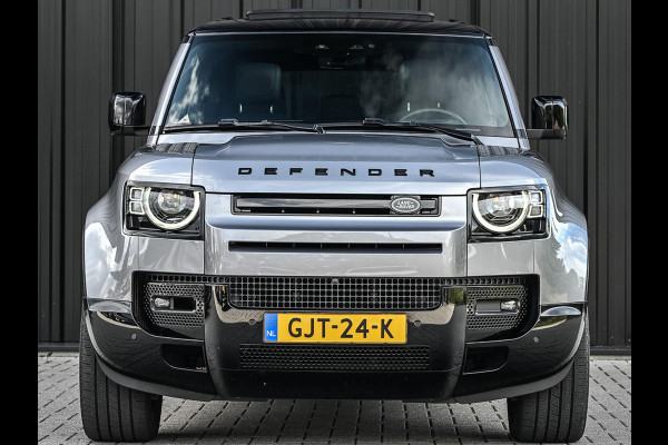 Land Rover Defender 110 2.0 P400e 110 X-Dynamic HSE | Panoramadak | NL-Auto | Dealeronderhouden | Meridian Sound | HUD | 360 Camera | Luchtvering | Stoelverwarming + Ventilatie  | Memory Seats | Trekhaak | Koelbox | Ambiance Interieur |