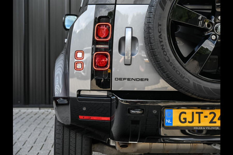 Land Rover Defender 110 2.0 P400e 110 X-Dynamic HSE | Panoramadak | NL-Auto | Dealeronderhouden | Meridian Sound | HUD | 360 Camera | Luchtvering | Stoelverwarming + Ventilatie  | Memory Seats | Trekhaak | Koelbox | Ambiance Interieur |