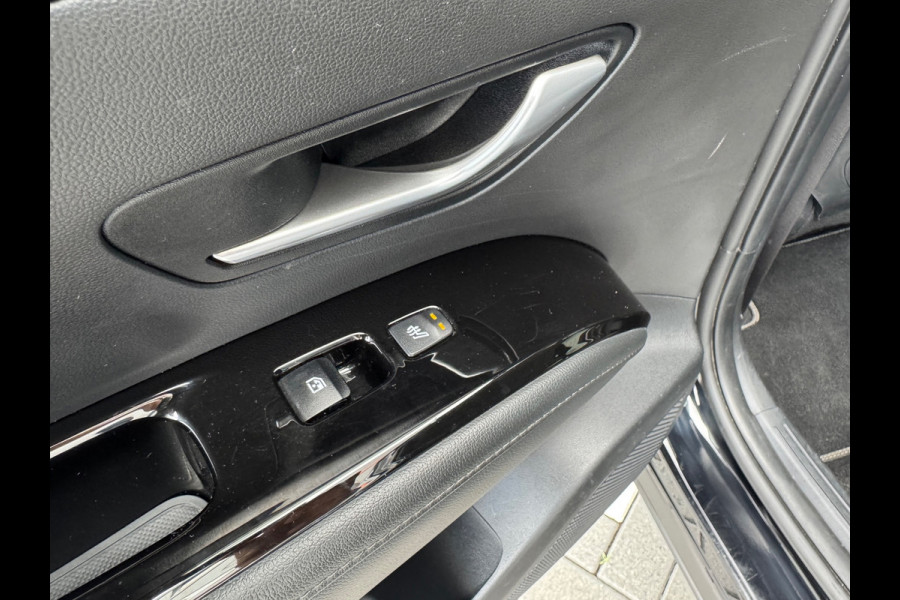 Hyundai Tucson 1.6 T-GDI HEV Premium Sky BOMVOL