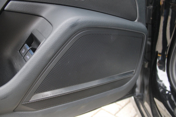 Audi A6 Avant 55 TFSI e Quattro S-Line Competition | S6 Diffuser | Pano | ACC | B&O | 360 | Memory