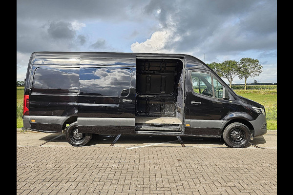 Mercedes-Benz Sprinter 319 1.9 CDI L3H2 RWD Cruise control, Airco, Pdc, Navi, Carplay, 360° Camera, Stoelverwarming, LED, Mbux10, 3-Zits/Leer, Euro6, Bpm-Vrij