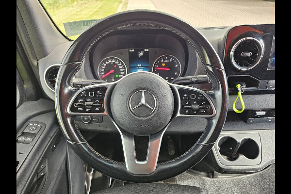 Mercedes-Benz Sprinter 319 1.9 CDI L3H2 RWD Cruise control, Airco, Pdc, Navi, Carplay, 360° Camera, Stoelverwarming, LED, Mbux10, 3-Zits/Leer, Euro6, Bpm-Vrij