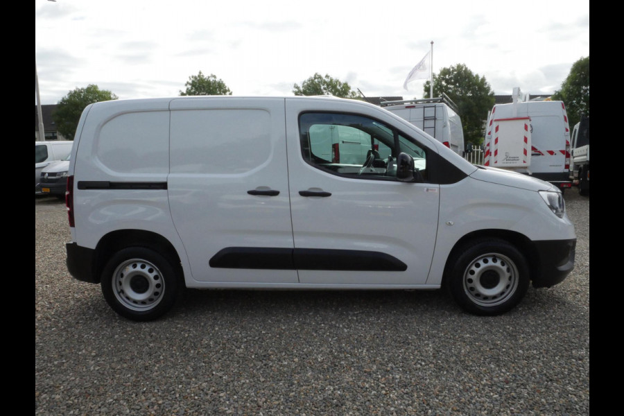 Opel Combo 1.5D 100PK L1 Airco 3-Zits Cruise Camera