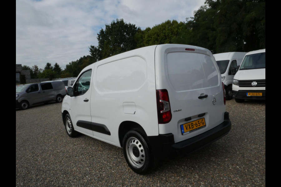 Opel Combo 1.5D 100PK L1 Airco 3-Zits Cruise Camera