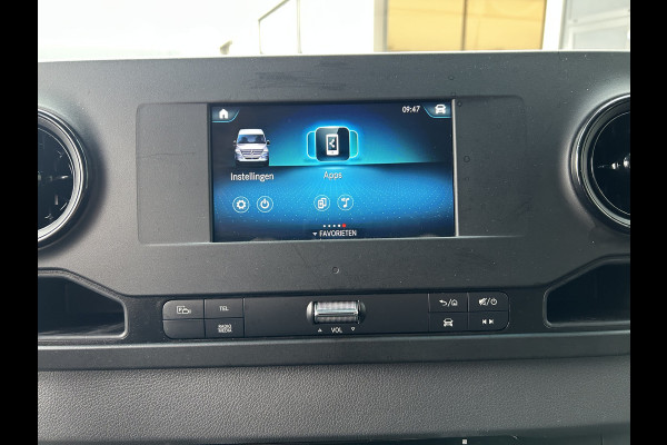 Mercedes-Benz Sprinter 314 CDI L2 H2 MBUX / Trekhaak / Camera / Carplay navigatie / Airco / 270 Graden achterdeuren