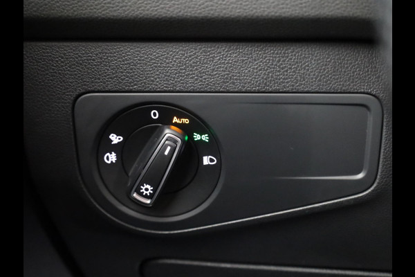 Volkswagen Tiguan Allspace 1.5 TSI R-Line Business+ 7p. |150 pk Automaat (DSG) |R-line  | Navigatie | Matrix LED koplampen | Stoel + Stuur verwarming| Panoramadak | Achteruit rijcamera | Parkeersensoren