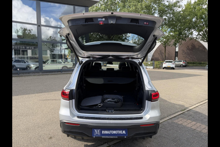 Mercedes-Benz EQB 300 4MATIC AMG Line 7p. 67 kWh VAN: 44.900,- VOOR: 41.440,- UW HERFSTVOORDEEL: 3.460,-  | SOH 98% | NIGHT PAKKET | 360 CAMERA| 7 PERSOONS | RIJKLAAR + 12 MND BOVAG GARANTIE | STOEL VERWARMING | DODE HOEK |