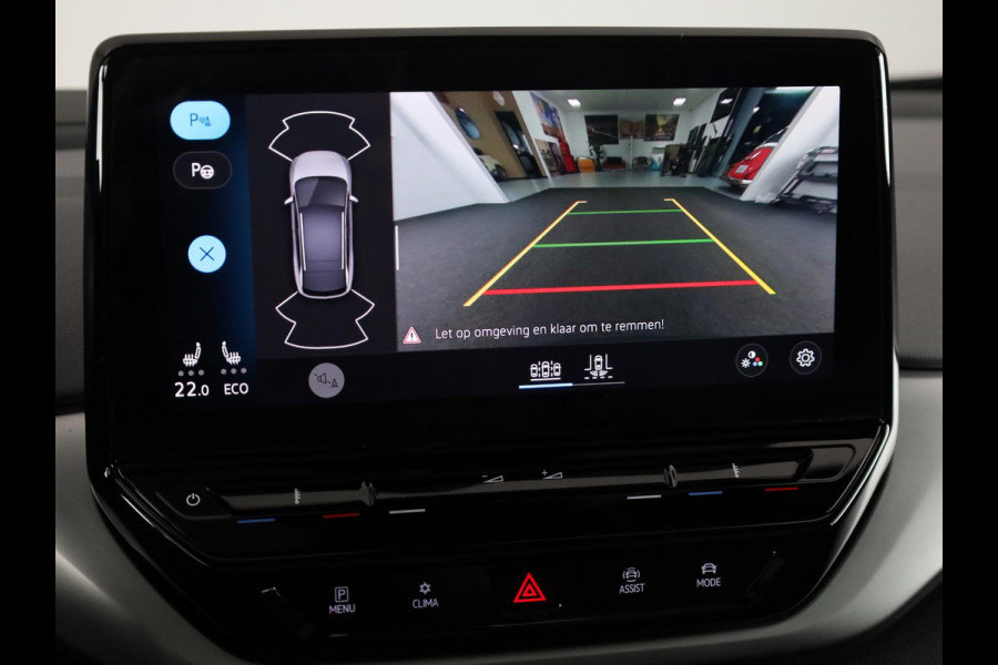 Volkswagen ID.4 Pro 77 kWh 204 Pk | SOH 96% | Navigatie | Panoramadak | Parkeersensoren (Park assist) | Achteruitrijcamera | Matrix LED koplampen | Keyless | Comfort pakket |