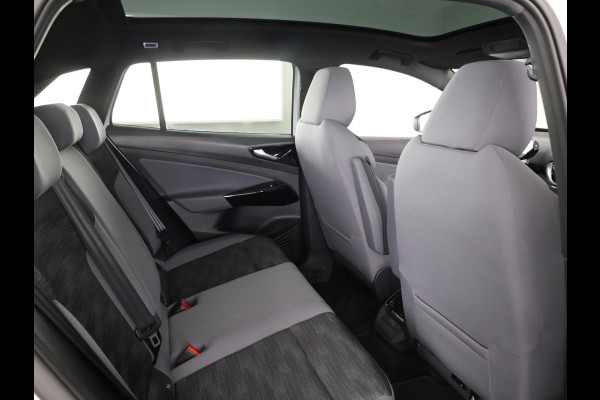 Volkswagen ID.4 Pro 77 kWh 204 Pk | SOH 96% | Navigatie | Panoramadak | Parkeersensoren (Park assist) | Achteruitrijcamera | Matrix LED koplampen | Keyless | Comfort pakket |