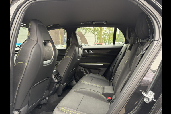 Lynk & Co 01 1.5 Core | NIEUW MODEL! | FABRIEKSGARANTIE T/M 2030! | CAMERA| STOELVERWARMING| APPLE CARPLAY| ADAPTIVE CRUISE CONTROL|