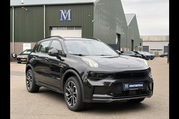 Lynk & Co 01 1.5 Core | NIEUW MODEL! | FABRIEKSGARANTIE T/M 2030! | CAMERA| STOELVERWARMING| APPLE CARPLAY| ADAPTIVE CRUISE CONTROL|
