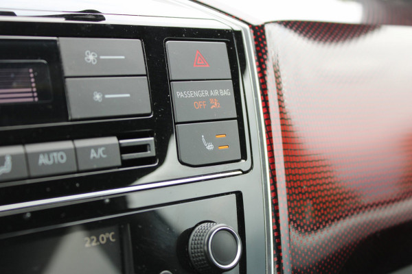 Volkswagen up! 1.0 GTI BeatsAudio Schuifdak 116pk! Camera