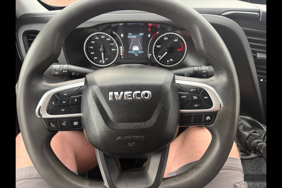 Iveco Daily 35S16V 2.3 160PK L2H2 3.5T trekgewicht / Cruise / Airco