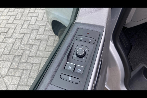 Volkswagen Transporter L2H1 2.0 TDI 150pk DSG Bulli Automaat Navigatie camera