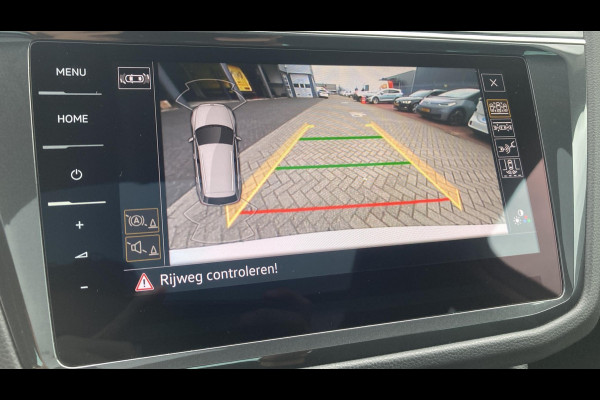 Volkswagen Tiguan 1.5 TSI 150pk DSG Life Business | Panoramadak | Wekl. trekhaak | Keyless | Stoelverwarming