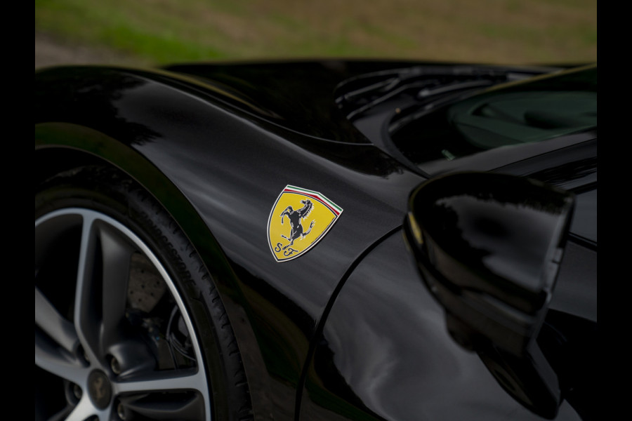 Ferrari 296 GTB 3.0 V6 | Lift | Cioccolato Racing Seats
