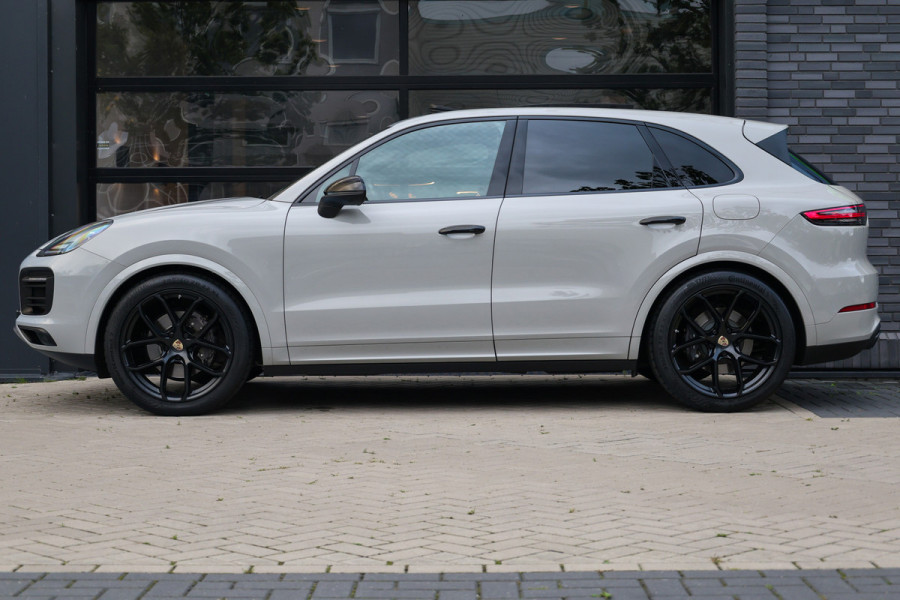 Porsche Cayenne 3.0 E-Hybrid Platinum Edition | NAP! | PANO | 360 | BOSE | LUCHTVERING | SOFT CLOSE | MEMORY | 22 INCH |