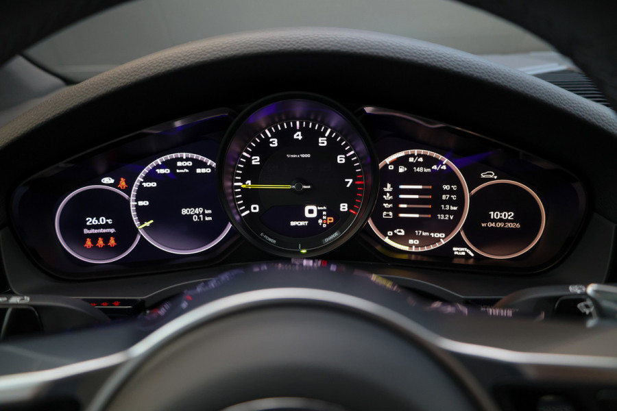 Porsche Cayenne 3.0 E-Hybrid Platinum Edition | NAP! | PANO | 360 | BOSE | LUCHTVERING | SOFT CLOSE | MEMORY | 22 INCH |