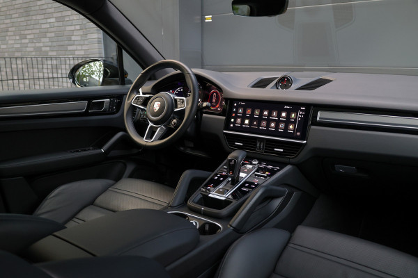 Porsche Cayenne 3.0 E-Hybrid Platinum Edition | NAP! | PANO | 360 | BOSE | LUCHTVERING | SOFT CLOSE | MEMORY | 22 INCH |