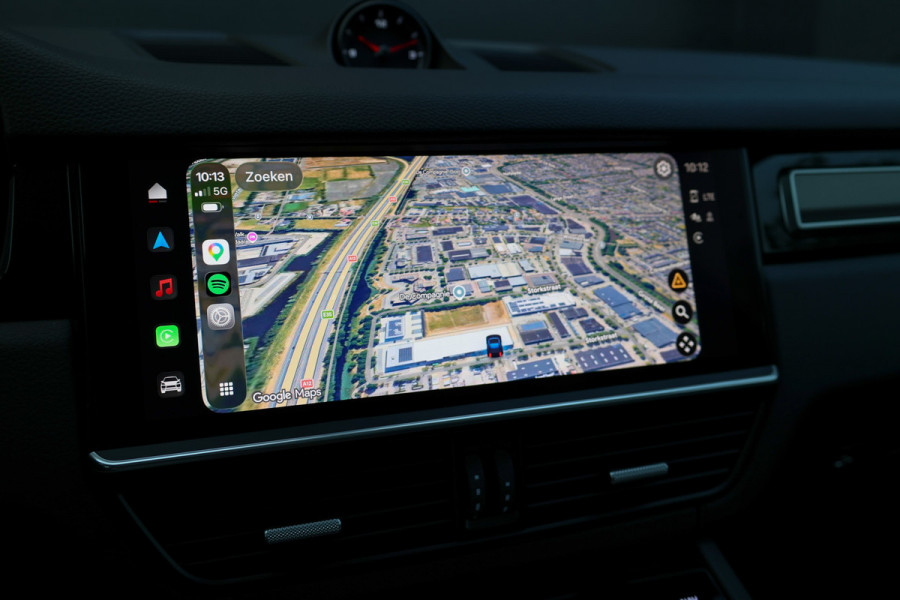Porsche Cayenne 3.0 E-Hybrid Platinum Edition | NAP! | PANO | 360 | BOSE | LUCHTVERING | SOFT CLOSE | MEMORY | 22 INCH |