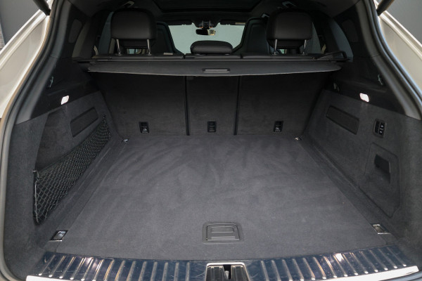 Porsche Cayenne 3.0 E-Hybrid Platinum Edition | NAP! | PANO | 360 | BOSE | LUCHTVERING | SOFT CLOSE | MEMORY | 22 INCH |