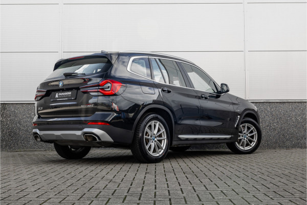 BMW X3 xDrive30e SOH 99% / LED / Camera / All-Season / Carplay /
