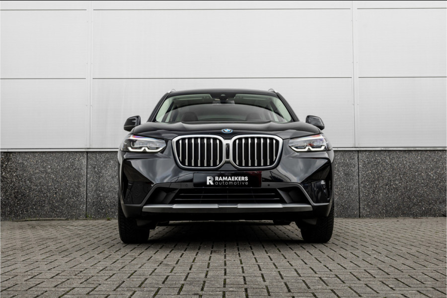 BMW X3 xDrive30e SOH 99% / LED / Camera / All-Season / Carplay /