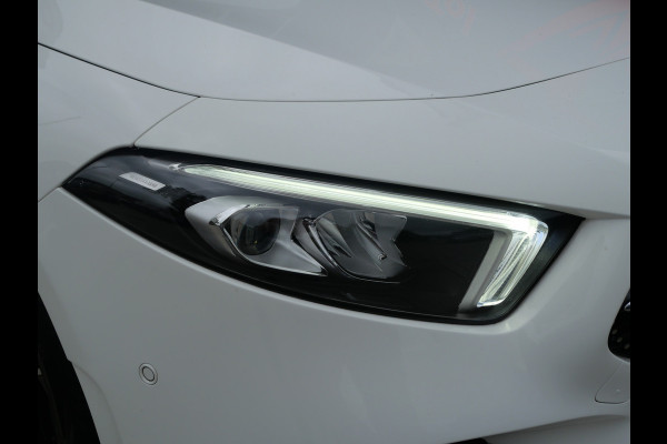 Mercedes-Benz A-Klasse 180 BUSINESS SOLUTION AMG | AUTOMAAT | WIDESCREEN | SFEER | NL-AUTO!!