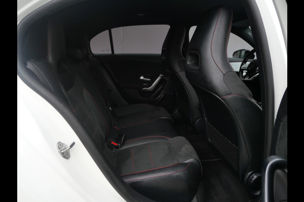 Mercedes-Benz A-Klasse 180 BUSINESS SOLUTION AMG | AUTOMAAT | WIDESCREEN | SFEER | NL-AUTO!!