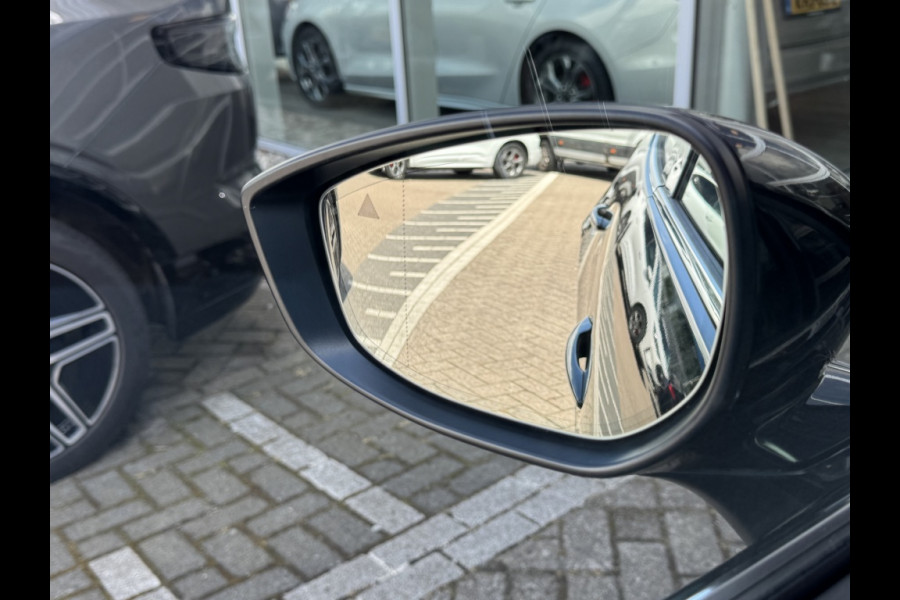Mazda 3 2.0 ltr, 187pk X, Takumi, AERO PACK! ROOD LEDER