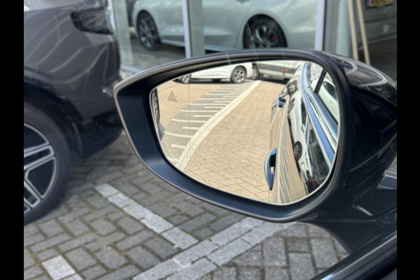 Mazda 3 2.0 ltr, 187pk X, Takumi, AERO PACK! ROOD LEDER