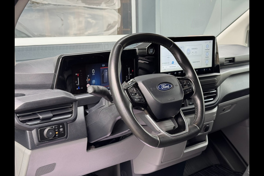 Ford Transit Custom 2.0 TDCI 170pk L1H1 Limited Automaat | Navi | Trekhaak | CarPlay | Camera | Stoelverw. | Cruise | Stuur leder