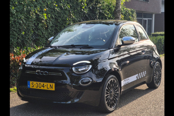 Fiat 500 42 kWh Top SoH 93% CarPlay Special Edition Amaretto Rund Leder interieur 2e Eig NAP