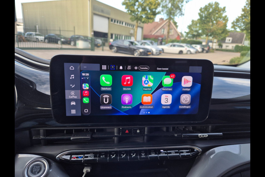 Fiat 500 42 kWh Top SoH 93% CarPlay Special Edition Amaretto Rund Leder interieur 2e Eig NAP