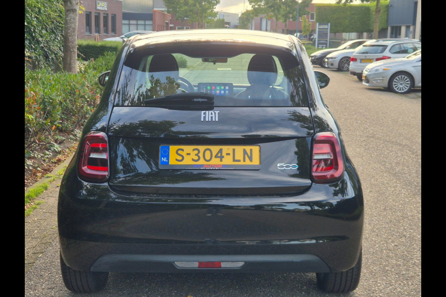 Fiat 500 42 kWh Top SoH 93% CarPlay Special Edition Amaretto Rund Leder interieur 2e Eig NAP
