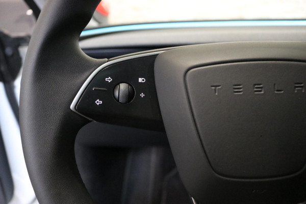 Tesla Model 3 Highland PREMIUM RWD 60 kWh