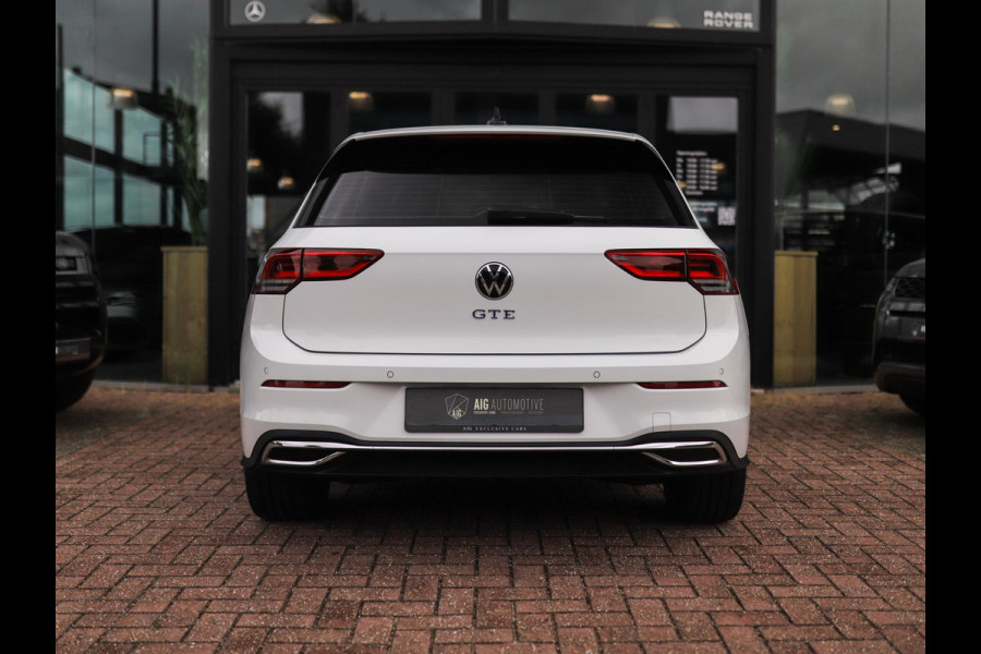 Volkswagen Golf 1.4 eHybrid GTE | Stoel/Stuurverw. | Carplay | IQ Light | PDC | 3-Zone Airco