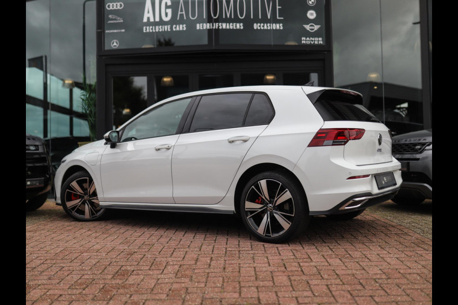 Volkswagen Golf 1.4 eHybrid GTE | Stoel/Stuurverw. | Carplay | IQ Light | PDC | 3-Zone Airco