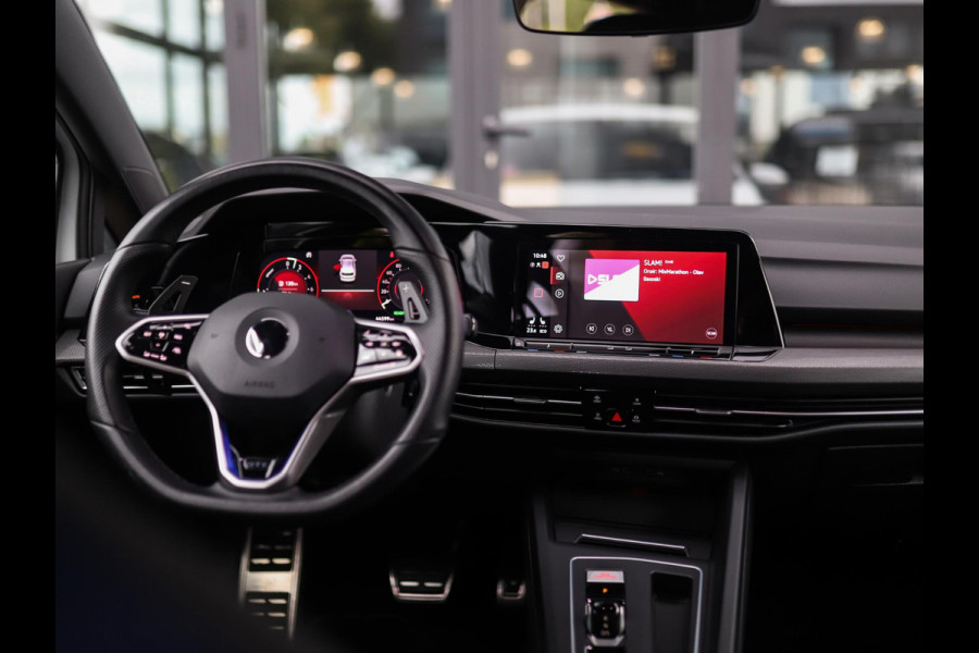 Volkswagen Golf 1.4 eHybrid GTE | Stoel/Stuurverw. | Carplay | IQ Light | PDC | 3-Zone Airco