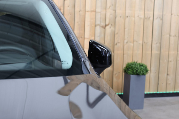 Volvo XC90 2.0 T8 Plug-in hybrid AWD Plus Dark *Pano*H/K*Head-Up*360 Camera*
