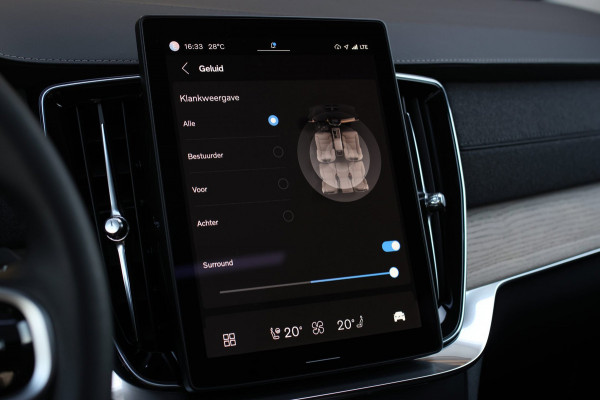 Volvo XC90 2.0 T8 Plug-in hybrid AWD Plus Dark *Pano*H/K*Head-Up*360 Camera*