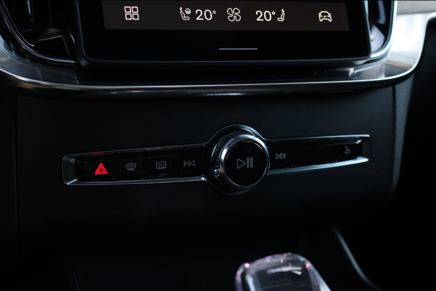 Volvo XC90 2.0 T8 Plug-in hybrid AWD Plus Dark *Pano*H/K*Head-Up*360 Camera*