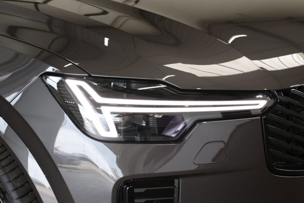 Volvo XC90 2.0 T8 Plug-in hybrid AWD Plus Dark *Pano*H/K*Head-Up*360 Camera*