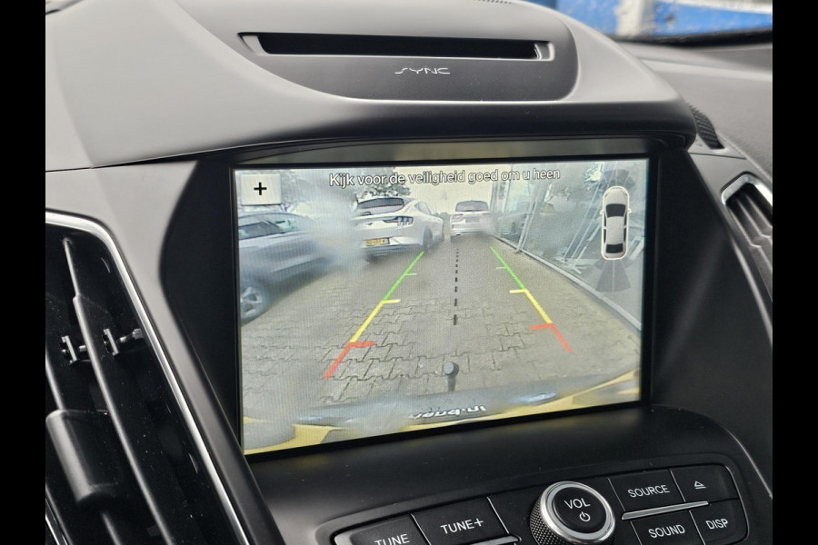 Ford C-MAX 1.0 Titanium Dealeronderhouden | Zéér complete uitvoering | Trekhaak | Bi-xenon koplampen | Achteruitrijcamera | Automatisch inparkeren | Navigatie etc.