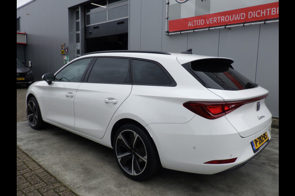 Seat Leon Sportstourer 1.0 eTSI Hybrid Style Business Intense, AUT, Camera, Cruise!