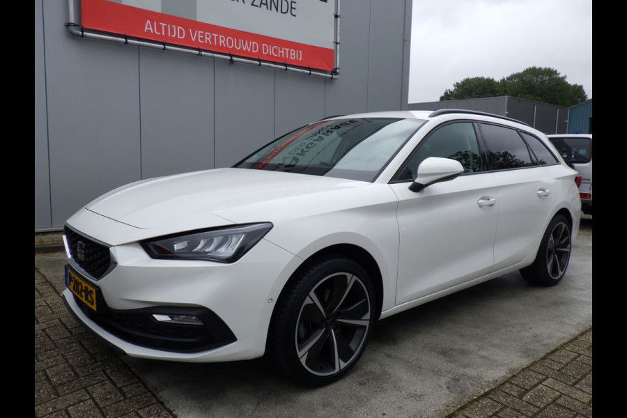 Seat Leon Sportstourer 1.0 eTSI Hybrid Style Business Intense, AUT, Camera, Cruise!